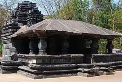 shri-mahadev-temple-tambdi-surla.jpg